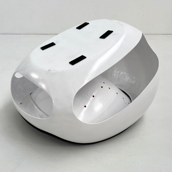Image 1 of Eivormige loungestoel/pod van glasvezel van Mario Sabot, jaren 60.