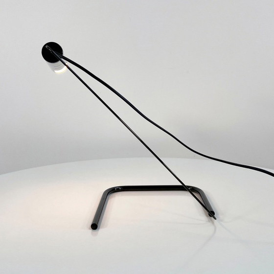 Slalom Desk Lamp by Vico Magistretti for Oluce, 1980s, Metal, Black (photo 3 of 8)