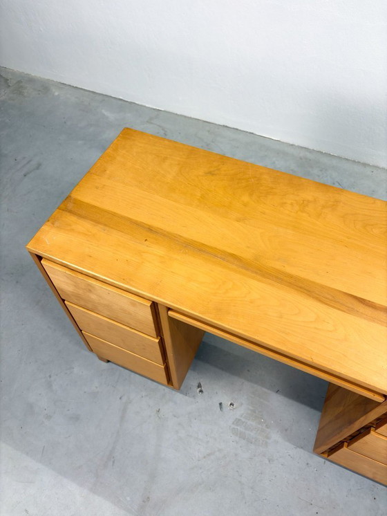 Image 1 of Vintage bureau Leslie Diamond voor Conant Ball