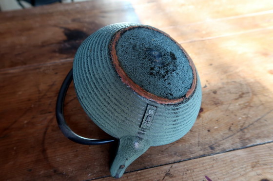 Image 1 of Teiera vintage in ghisa verde, stile giapponese Tetsubin, a coste - 2C32