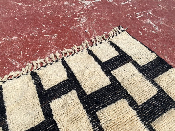 Image 1 of Beni Ourain tapijt 230x160 cm – Zwart-crème geruit Marokkaans wollen tapijt – Handgemaakt Berber tapijt
