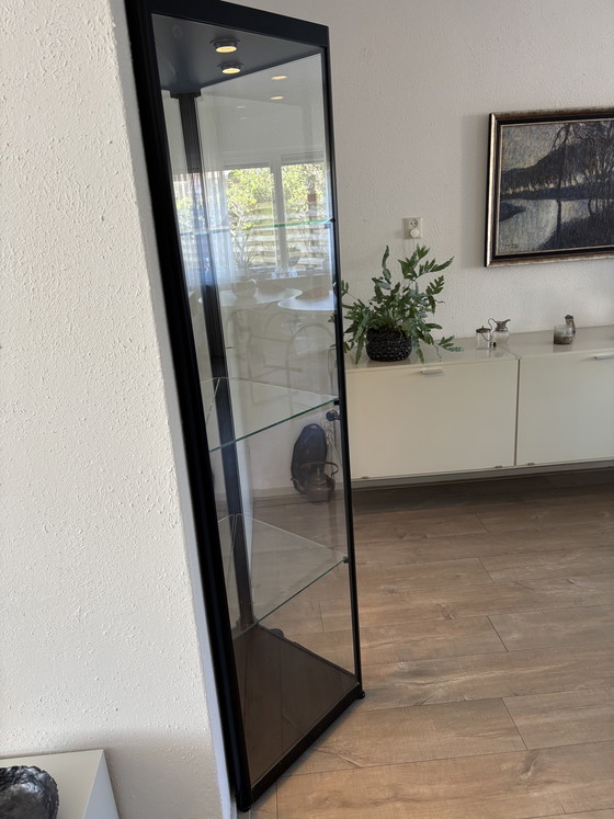 Image 1 of Design vitrine kast