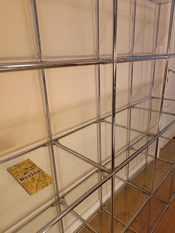 Image 1 of Vetrina vintage Poul Cadovius, vetro e cromo