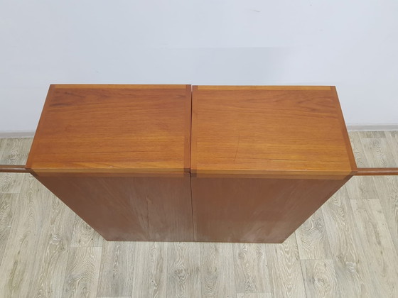Desserte en teck de Reno Wahl Iversen pour Dyrlund, Danemark, années 1960 – Brass (photo 8 of 25)