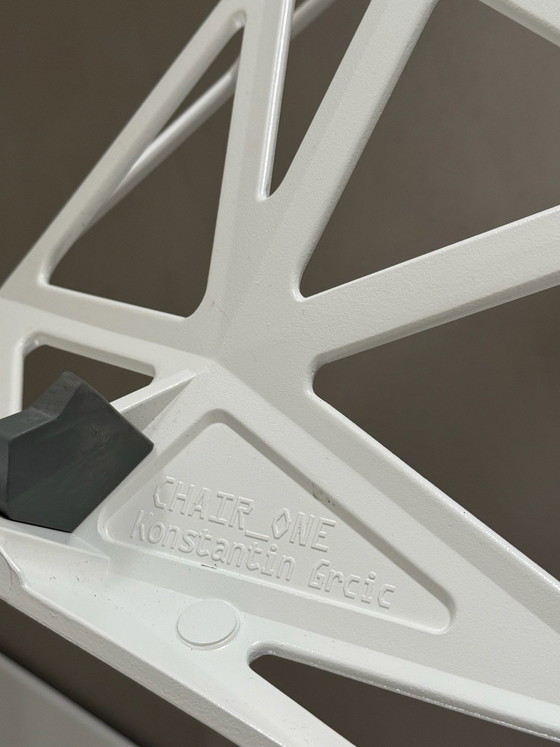 2x Magis Chair One – Konstantin Grcic – Chaises de salle à manger, Aluminium (photo 6 of 7)