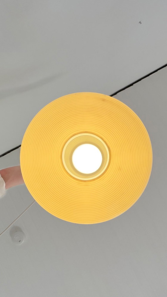 Vintage pendant light 1970s – Space Age – Cream white – Pendant lamps, Plastic (photo 7 of 8)