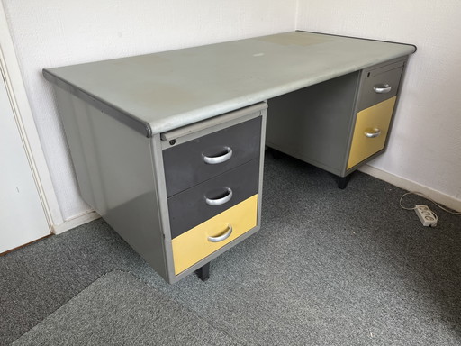 Gispen desk, vintage