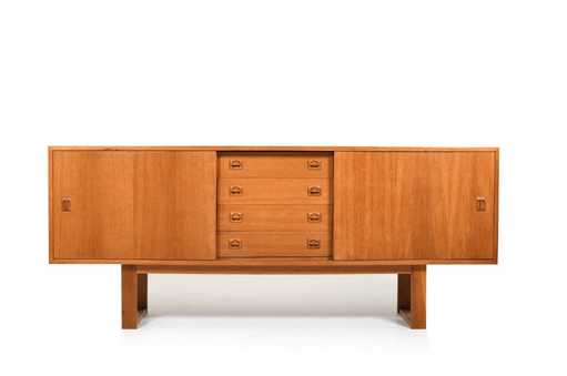 Dänisches Sideboard mit Kufen aus Eiche, 1960er Jahre.