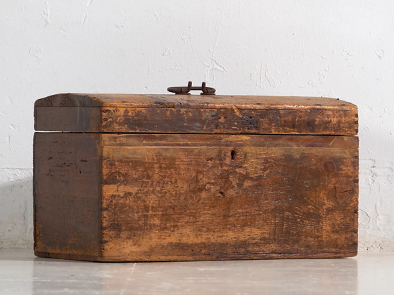 Antique storage chest (c.1920) #2 – Storage cabinet, Rustic (photo 14 of 40)