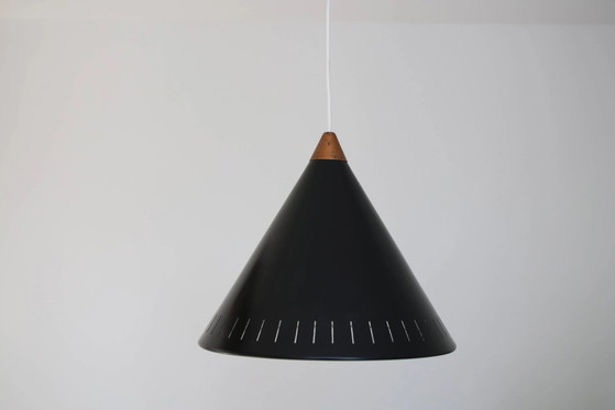 Black Bent Karlby cone lamp for LYFA – Pendant lamps, Aluminium, Copper, Mid Century Modern (photo 3 of 5)