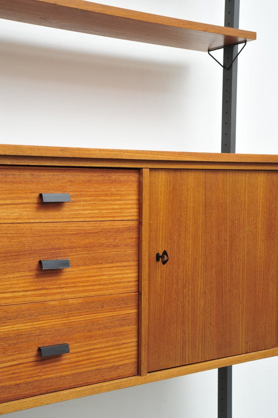 Image 1 of Estantería de teca de Pira (años 60)