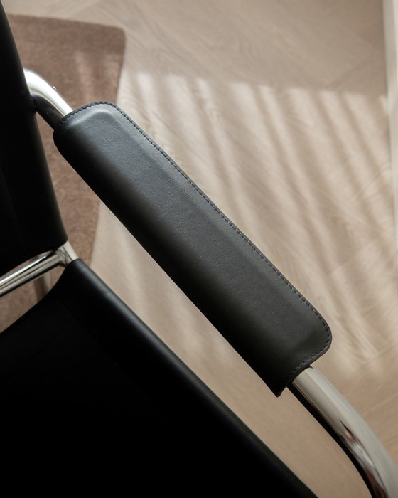 Image 1 of Vintage Bauhaus Klinte loungestoelen van chroom en zwart leer, ontworpen door Tord Björklund voor IKEA, jaren 80, set van 2.