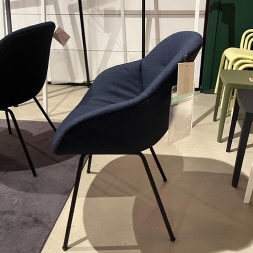 HAY AAC127 soft eetkamerstoel blauw – eetkamerstoelen