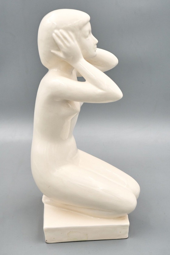 Figure Féminine en Céramique, Tchécoslovaquie des années 1960 – Sculptures, Ceramic (photo 8 of 16)