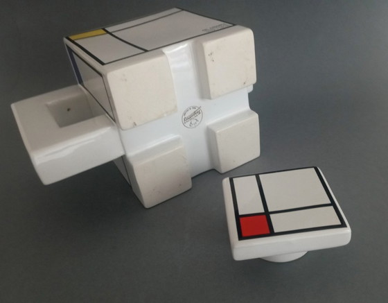 Image 1 of Juraj Mihalik postmoderne/kubistische 'Mondriaan' keramische theepot jaren 80