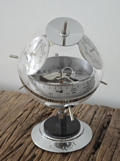 Space Age "Sputnik" Weerstation – TFA Dostmann