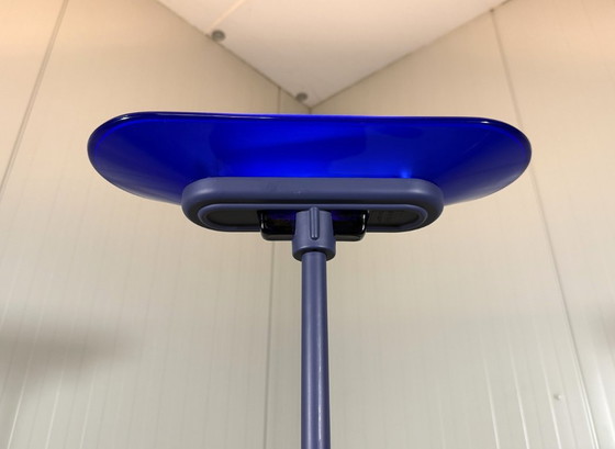 Image 1 of Lampadaire Arteluce Jill A380 bleu, Italie, années 1970