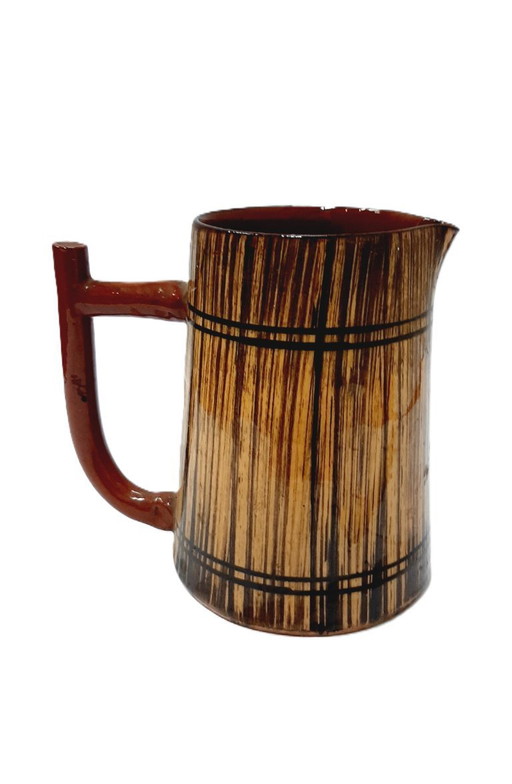 Boccale o boccale da birra in ceramica fatto a mano