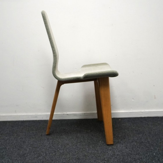 Image 1 of Matthew Hilton Tapas-Stuhl | Designstuhl | Grüner Stoff