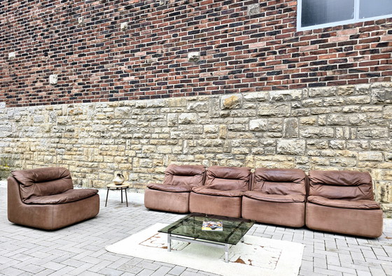 Image 1 of Knoll modulair sofa