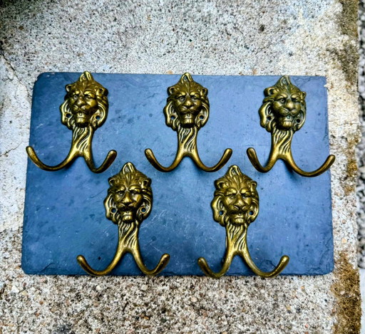 Set mit 5 Kleiderständern