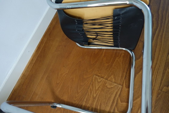 Thonet Mart Stam S 43 (5 x) – Eetkamerstoelen, Leather, Wood (photo 24 of 26)