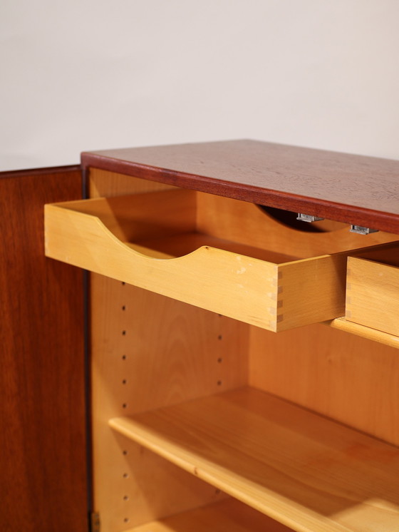 Image 1 of Armoire haute Børge Mogensen teck danois