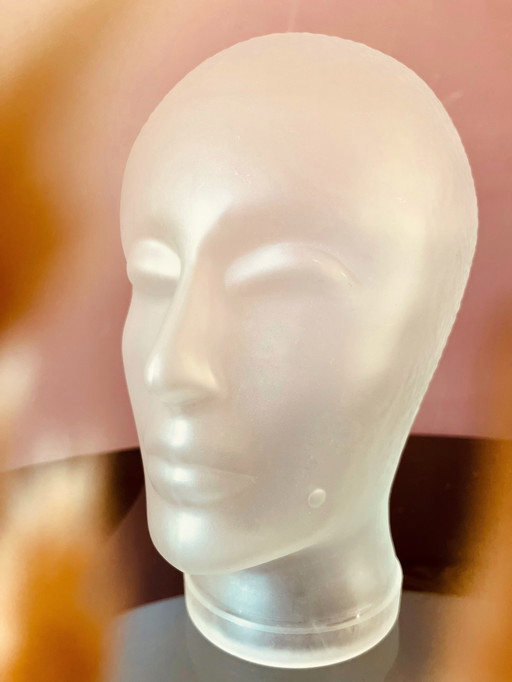 Design Glaskopf im Stil der 80er Jahre