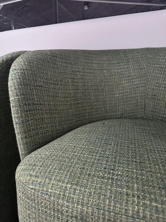 Image 1 of Flower green