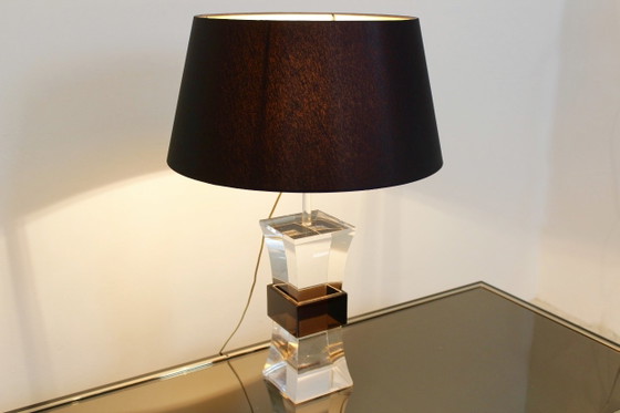 France Mid-Century Modern Lampe en Lucite bicolore, Doré, Mid Century Modern (photo 8 sur 10)