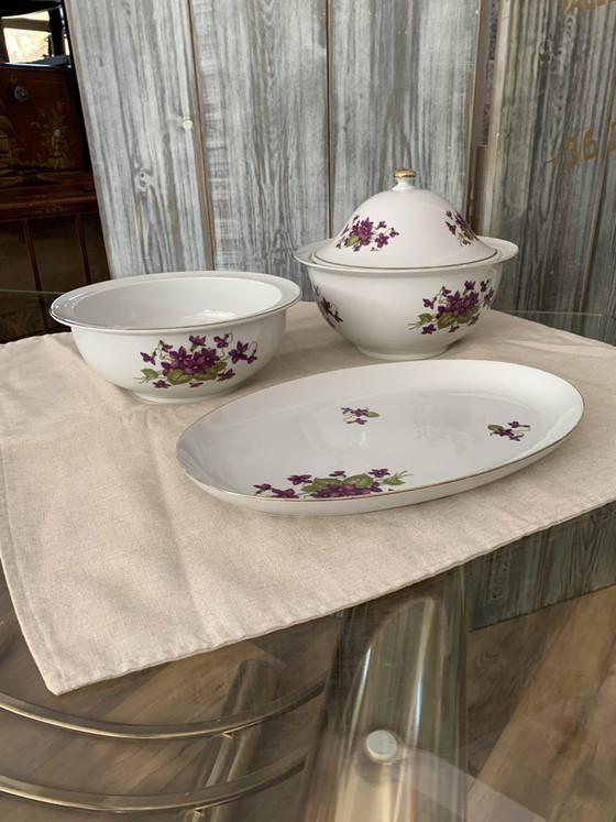 Henneberg Porcelain 1777 Dinner Set, 1960s, Set of 3 – Crockery, Vintage (photo 7 of 9)