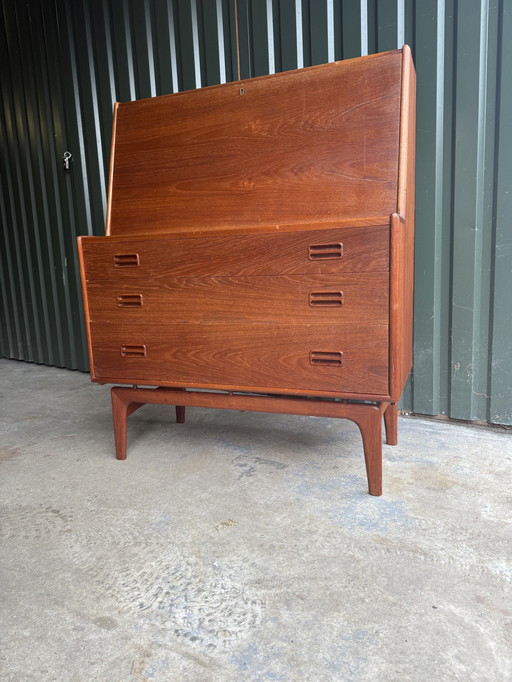 Il segretario danese del teak Arne Hovmand-Olsen