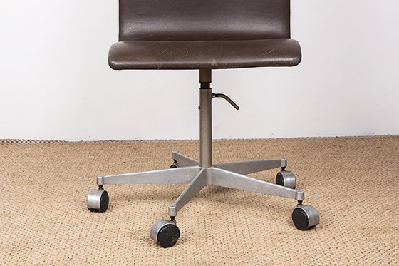 Image 1 of Serie von 4 Bürostühlen mit hoher Rückenlehne aus Leder und Aluminium Modell Oxford von Arne Jacobsen für Fritz Hansen 1980