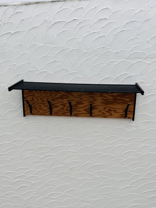 Perchero vintage para abrigos y sombreros