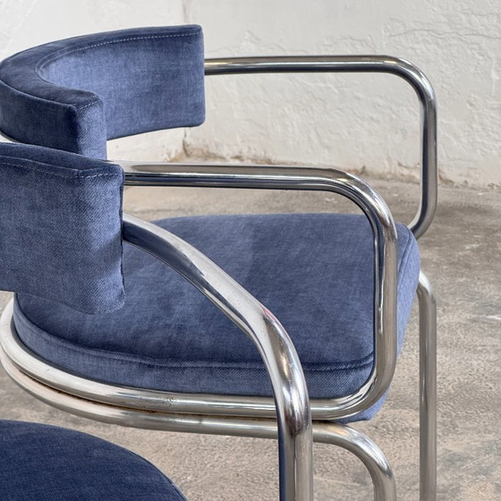 Image 1 of Ensemble de 2 chaises de style Bauhaus, années 1980 – Structure tubulaire en acier