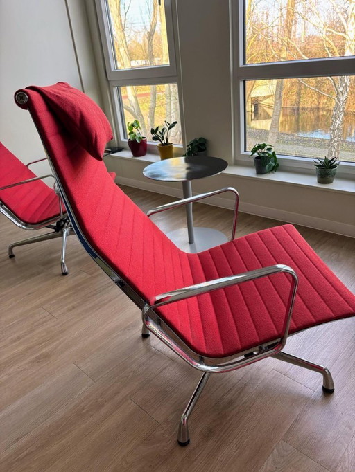 Set di 2 poltrone originali Vitra Eames EA 124 Lounge – Rosse