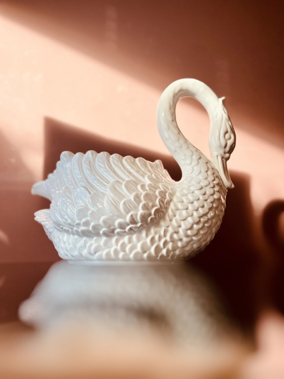 Image 1 of Vaso di fiori a forma di cigno XL fatto a mano in Italia