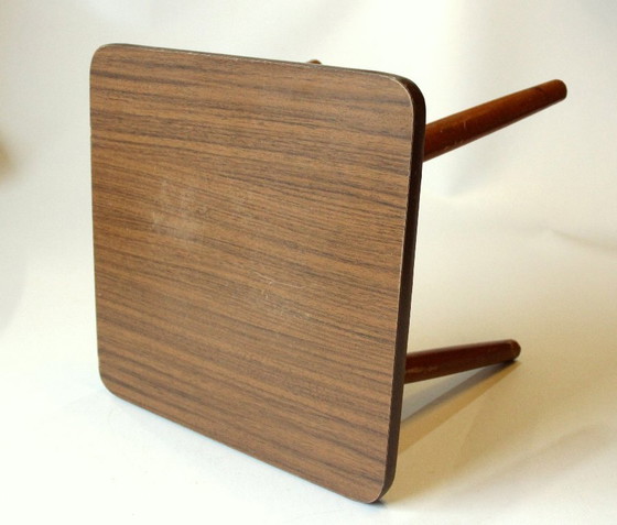 Image 1 of Piccolo portafiori in legno degli anni '50 - Vintage