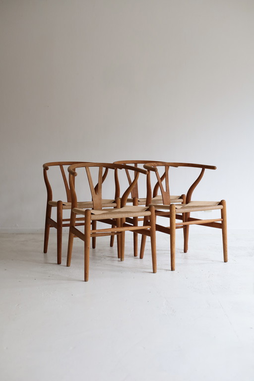 Set of 4 Wishbone chairs CH24, Hans Wegner
