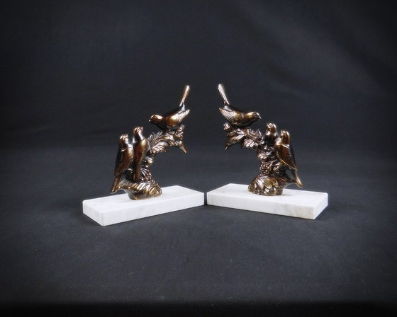Image 1 of Pair of regule and marble bird sculpture bookends signed Frécourt art deco