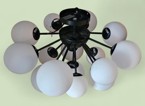 Lámpara de araña Colmore Sputnik – 15 bolas de cristal – metal negro – Ø46 cm