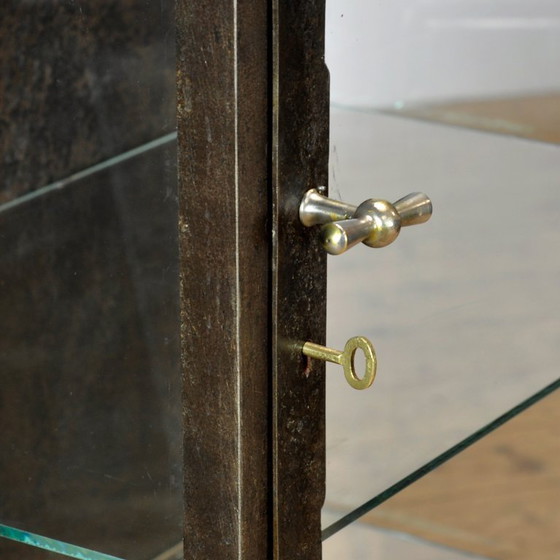 Image 1 of Armadietto medico in ferro lucidato, anni 1910