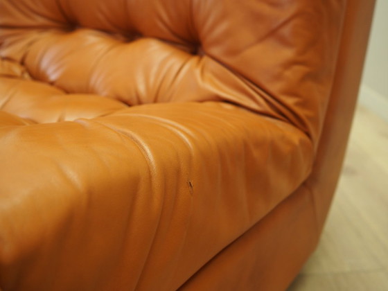 Image 1 of Fauteuil rouge, Design italien, 1970, Production : Italie