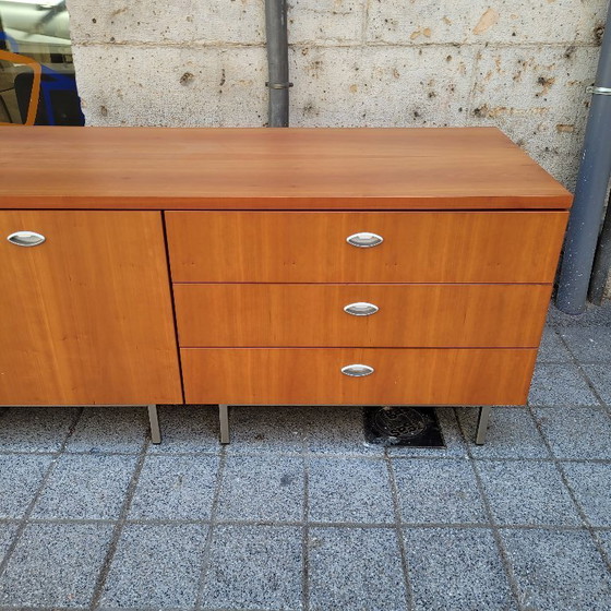 Image 1 of Sideboard / enfilada in walnut wood and steel, following George Nelson, Mid-century, 70’s