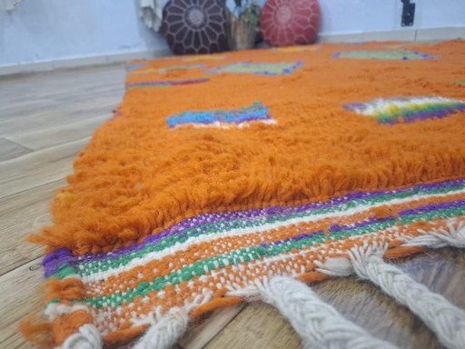 Handgewebter Naturwollteppich mit traditionellem Farbmuster, 2/3 m – Aime Té, vloerkleden en tapijten, Wool (photo 2 of 8)