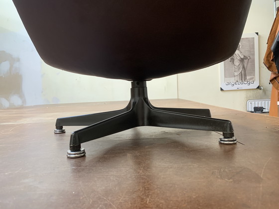 Image 1 of Vintage Artifort F141 fauteuil – Geoffrey Harcourt, bruin leer – origineel