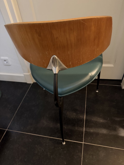 3x stoel met groene leren bekleding 