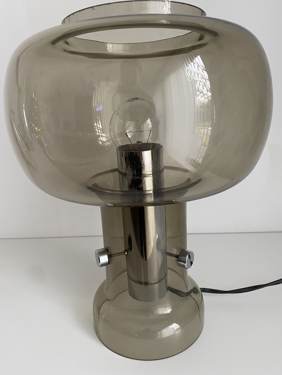 Image 1 of Lampe de table au design vintage