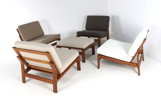Image 1 of Gruppo di sedute comfort 'Nimtofte' | 4 poltrone + poggiapiedi vintage danese