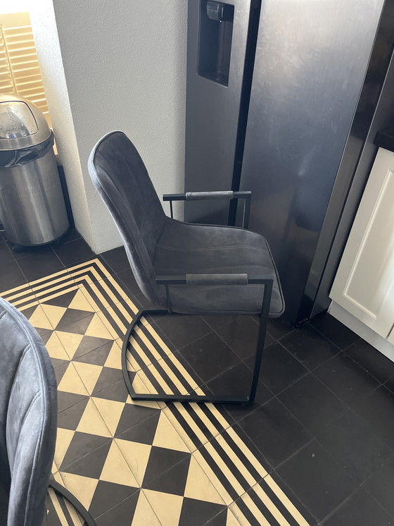 Image 1 of Eettafel met 6 stoelen